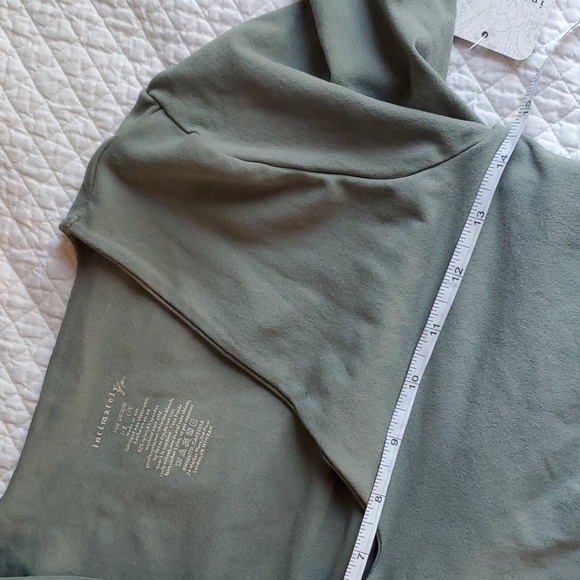 🦚Free People Intimately Top - Picture 8 of 10